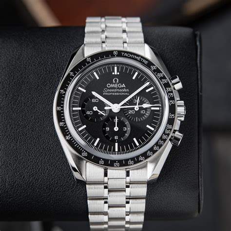 omega speedmaster moonwatch sapphire sandwich review|Omega Speedmaster moonwatch automatic.